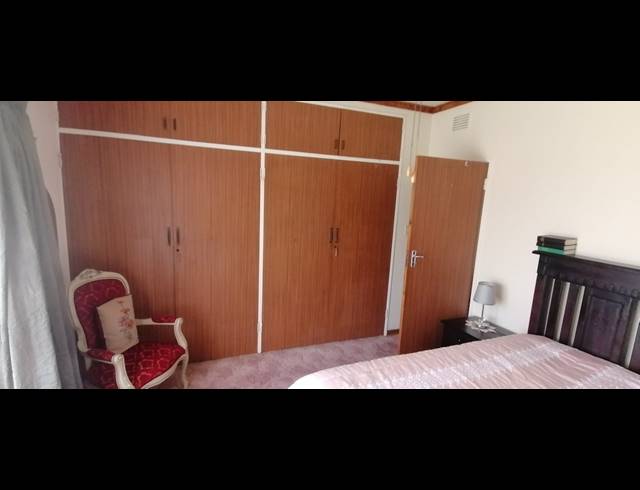 3 BEDROOM TOWNHOUSE FOR SALE IN STILFONTEIN EXT 4